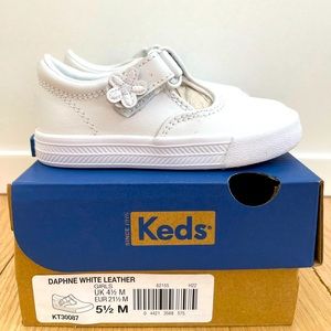 Brand new never worn toddler Keds.  Size 5 1/2 M.  Great for spring and summer!